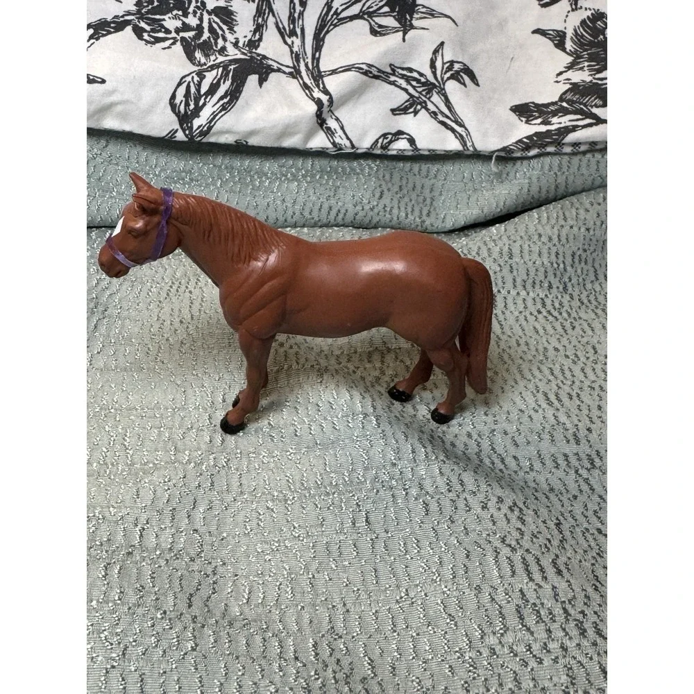 7 Piece Kids Horse Toy Set Horses Jockey Hay Bales Schleich ERTL - Picture 3 of 8
